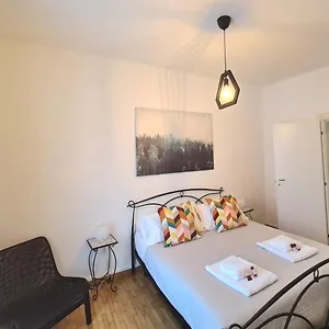  Apartment Flavel Colosseo Italien